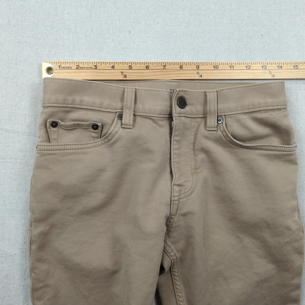 Banana Republic Mens 28x32 Khaki Pants Traveler Athletic Skinny Fit Golf Stretch